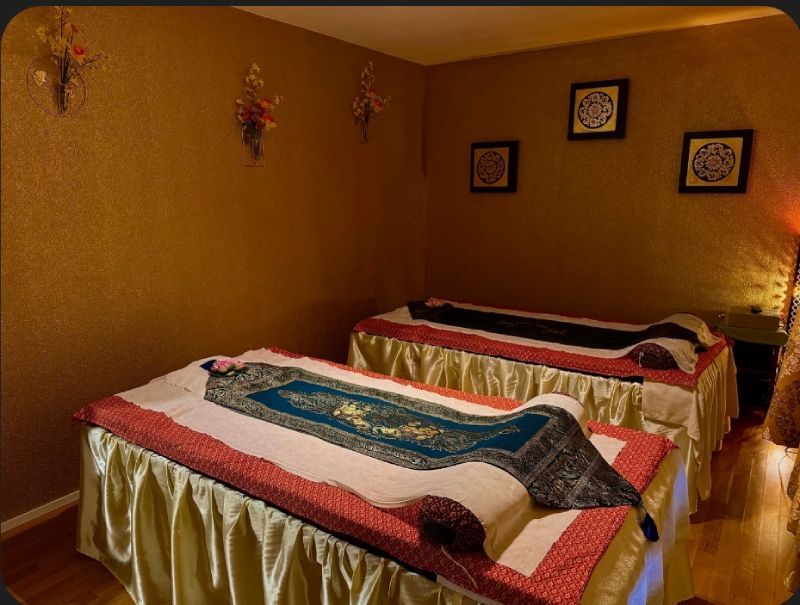 Thai Massage Center 