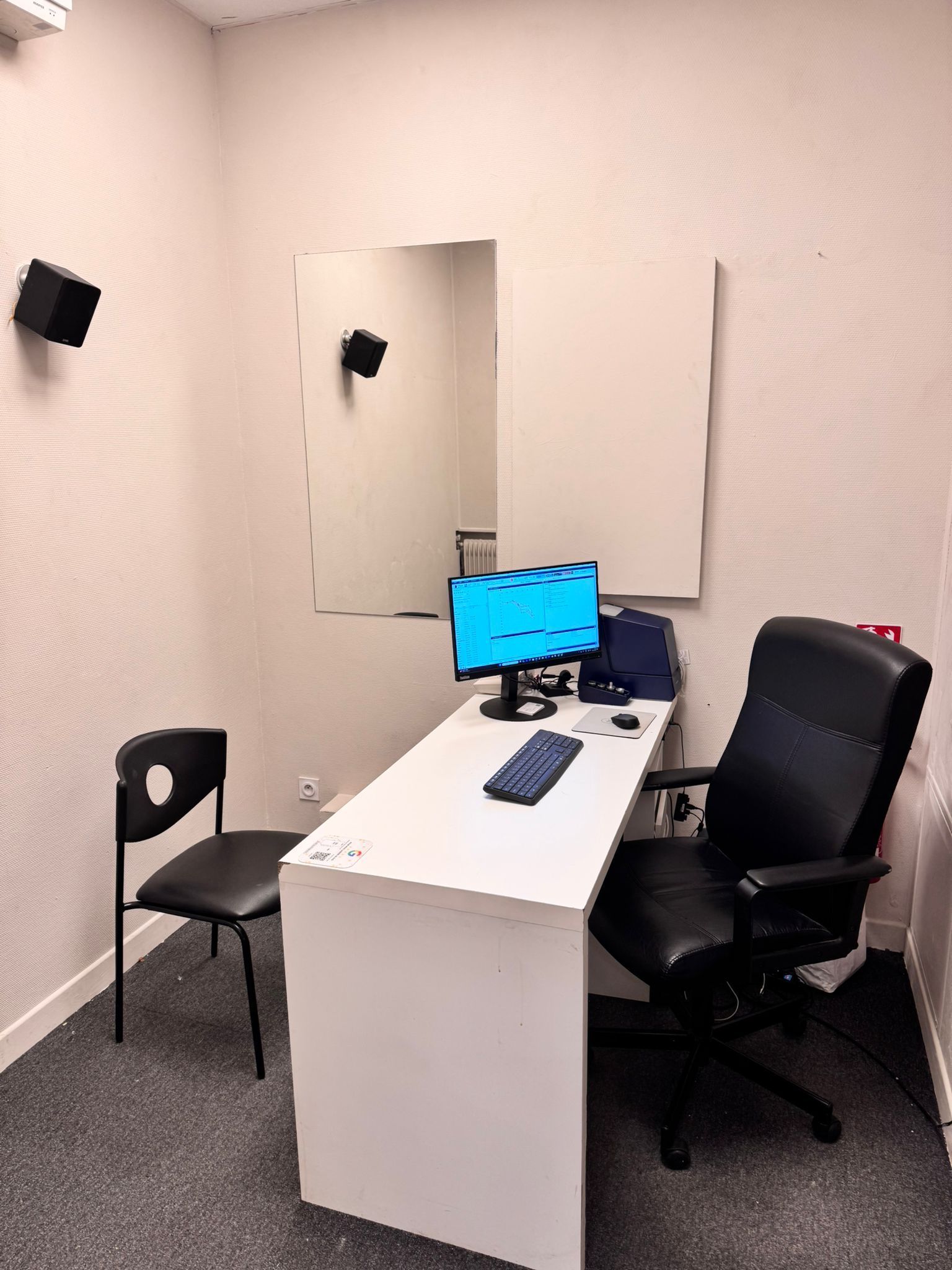 Cabine de consultation auditive à Ermont