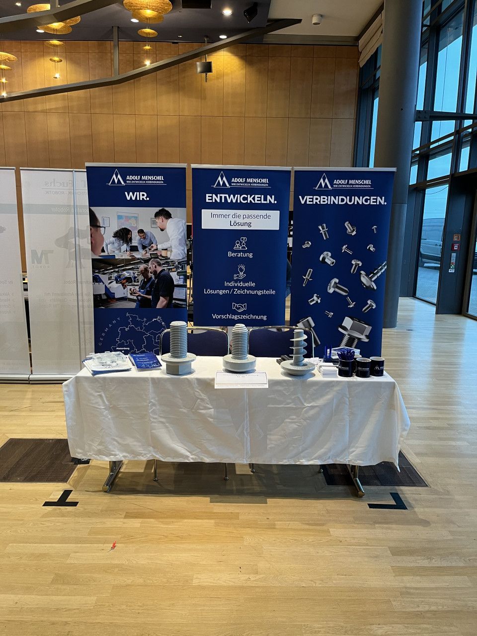 Adolf Menschel Schraubtec Messe in Dresden