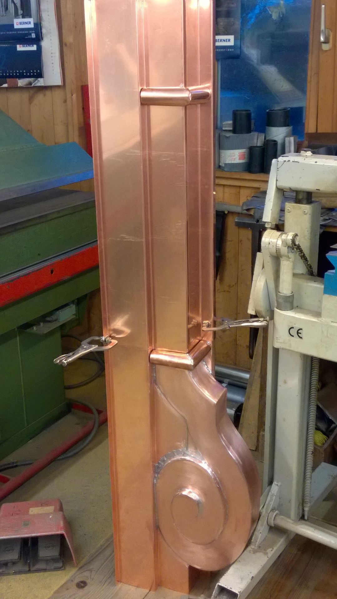 Ornament - Spenglerei Ueli Feuz - Gsteigwiler