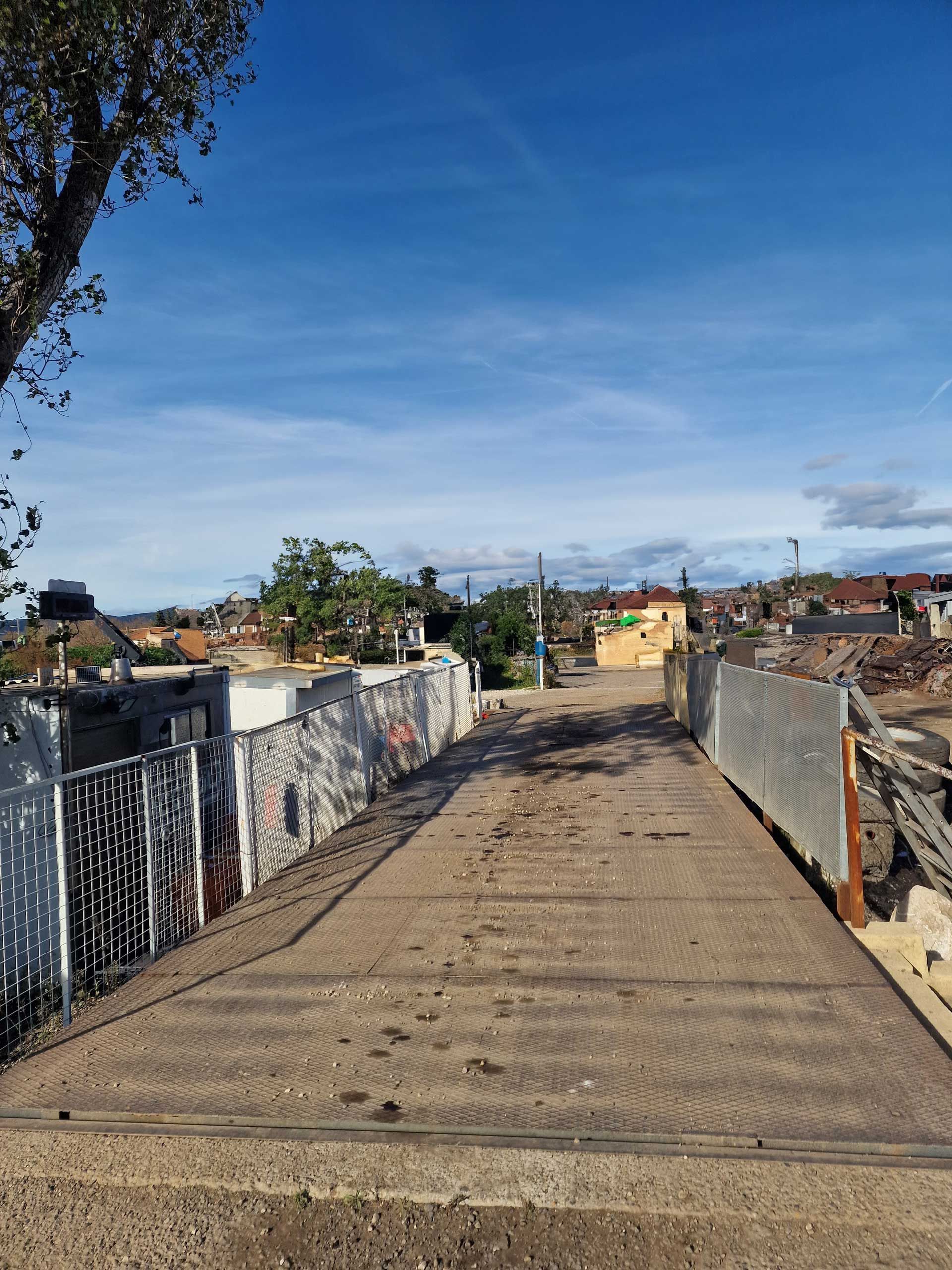 Une bascule de pesage pour les grandes pièces de métal