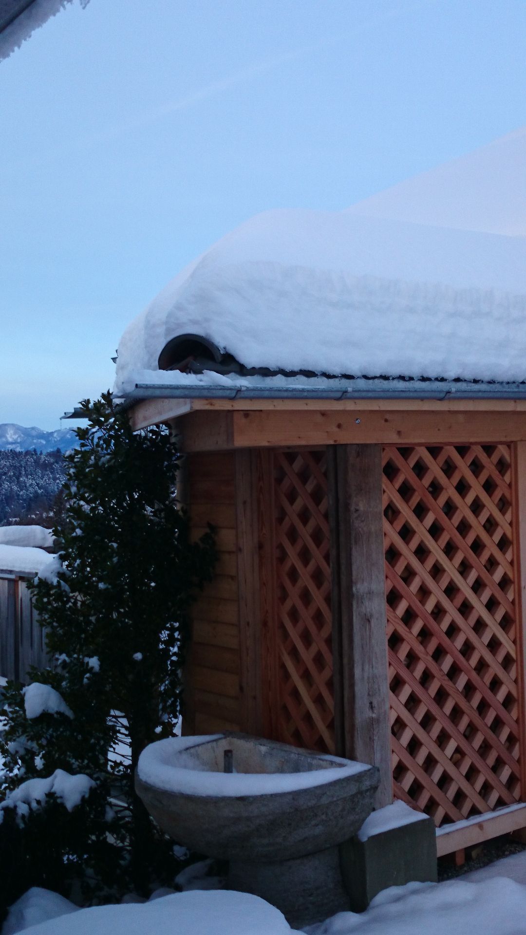 Balkonanbau aussen - B. Schneiter GmbH - Goldiwil (Thun)