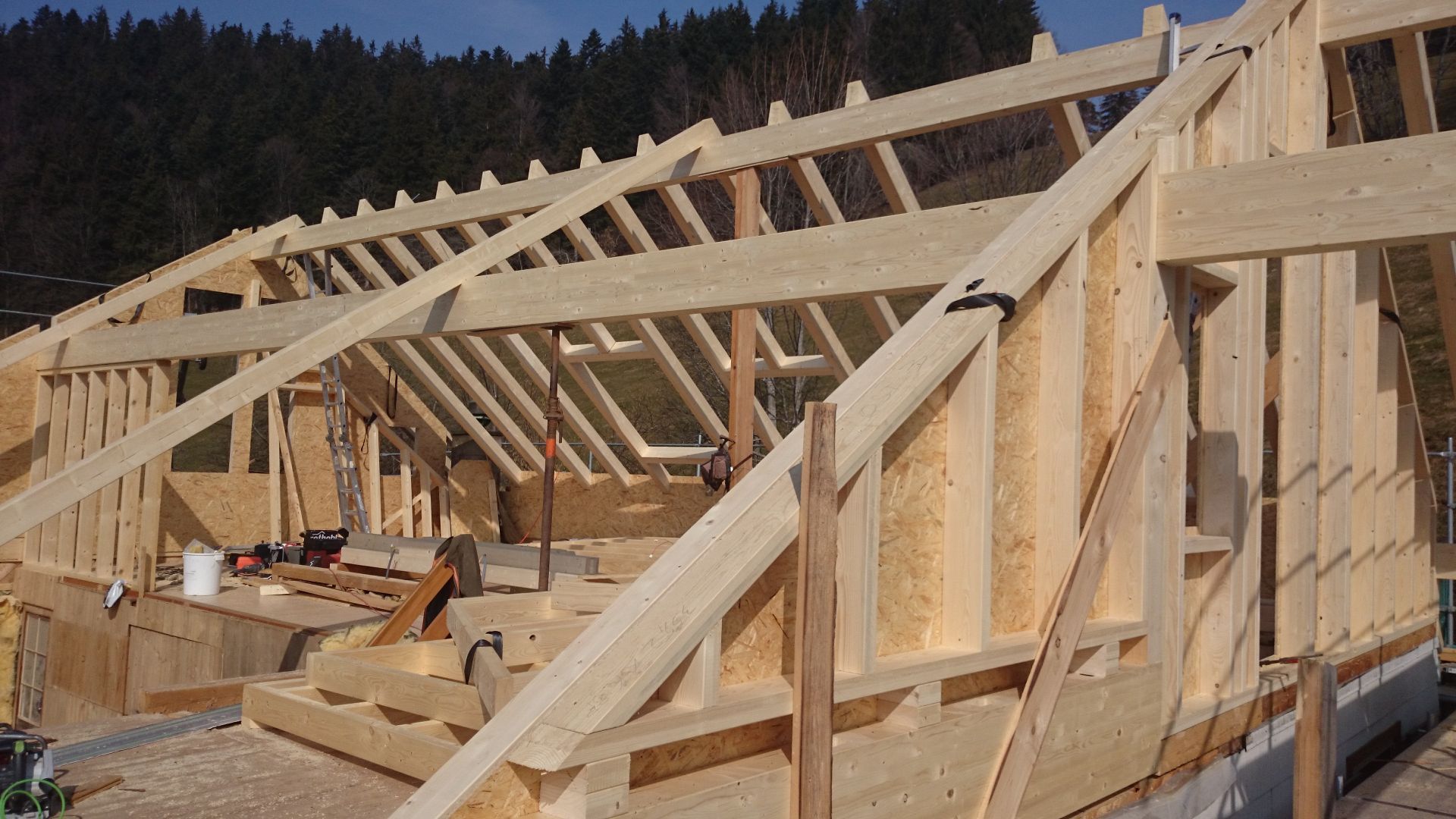 Umbau und Renovationen - B. Schneiter GmbH - Goldiwil (Thun)