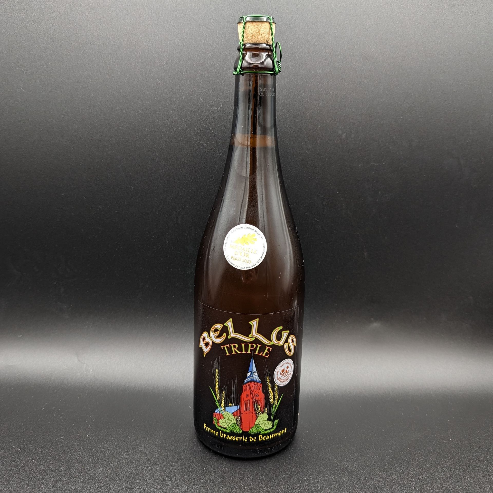 La Bellus Triple(8°)