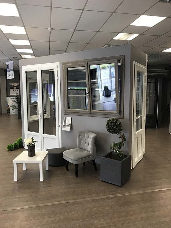 Exemples de menuiseries dans notre showroom