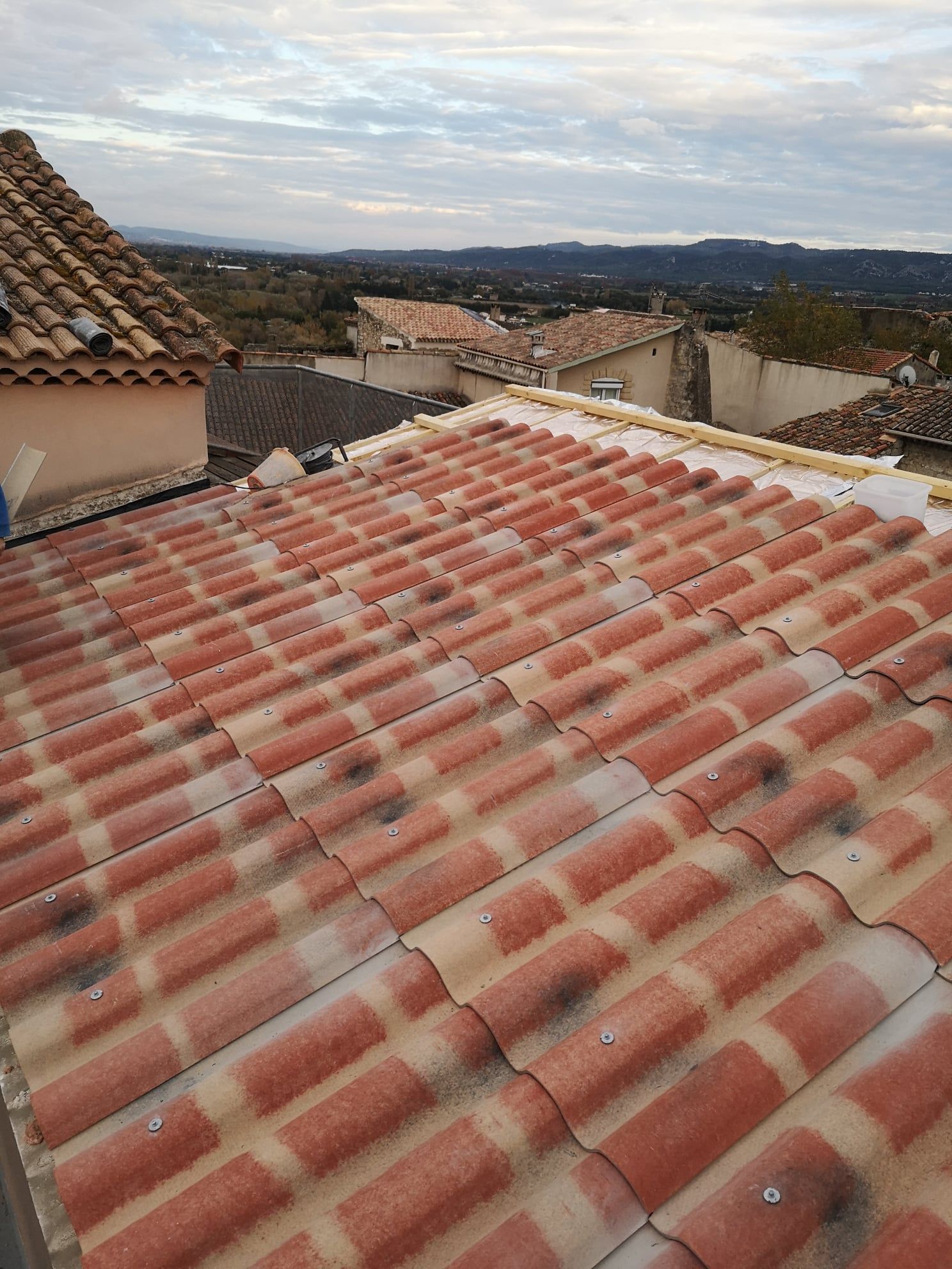 Couverture en tôle effet tuile