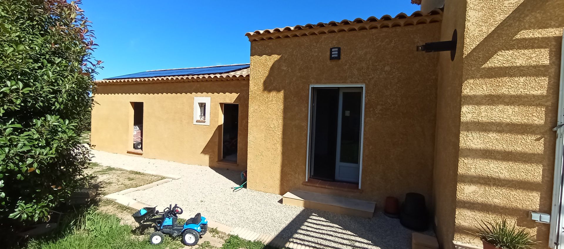 Agrandissement de maison fini et ravalement de façade fait