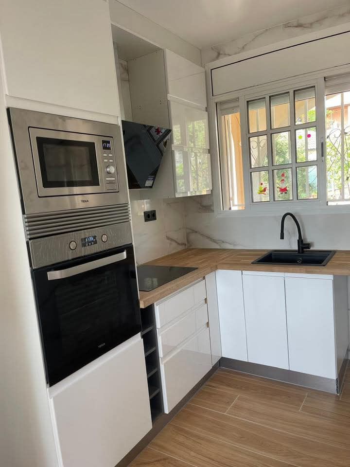 cocina moderna reformada