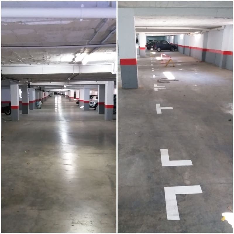 Dos imágenes de un estacionamiento con una L blanca en el piso.