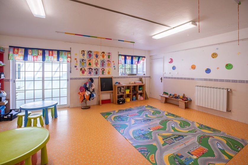 Toquinha dos Miminhos -Creche com Berçário, Jardim de Infância (pré-escolar) e ATL.