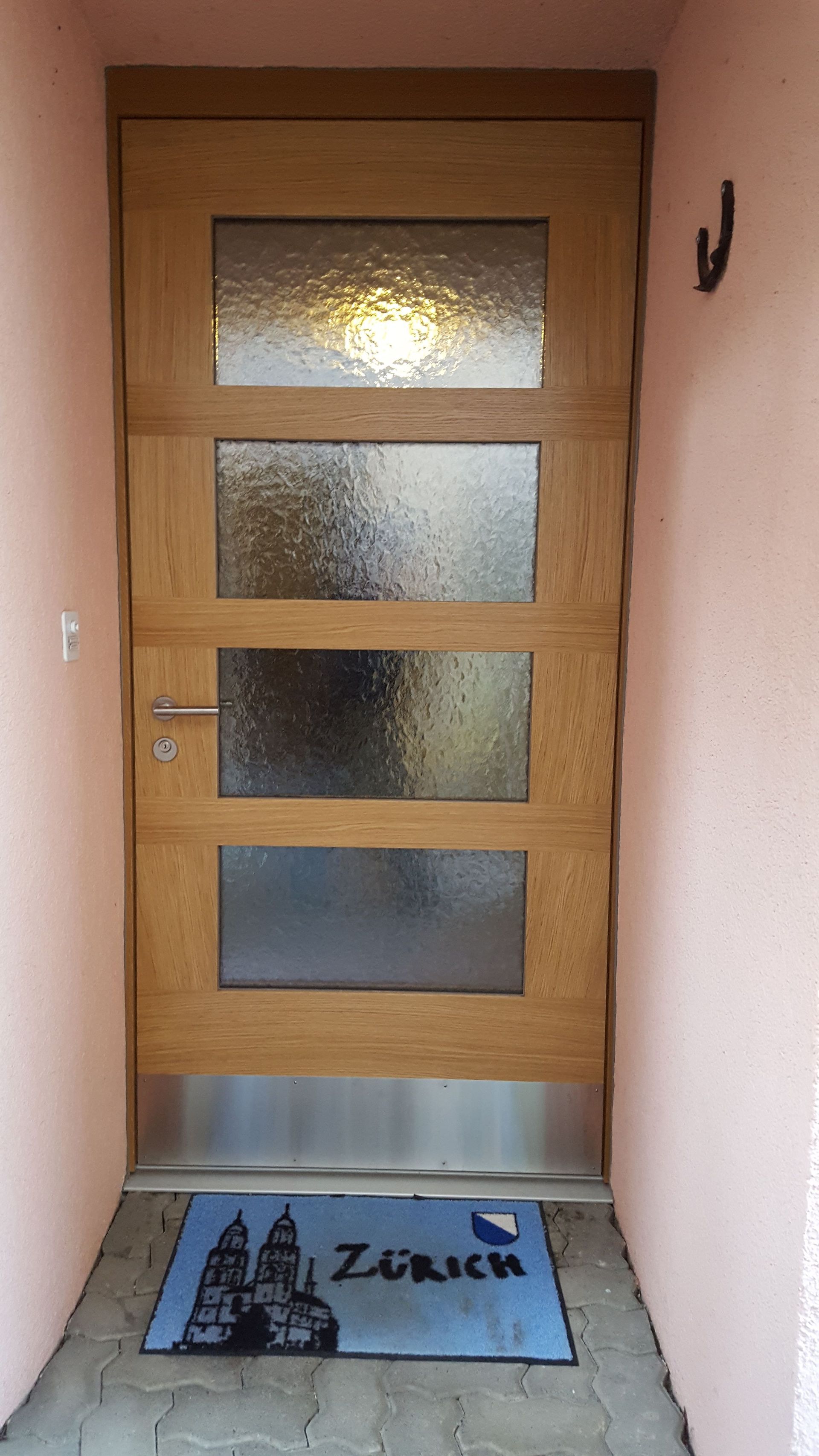 Dannecker Schreinerei AG - Haustüre