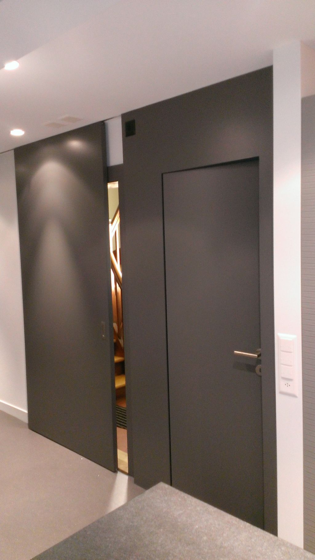 Dannecker Schreinerei AG - Haustüre