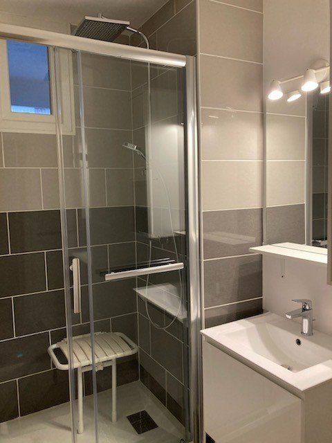 Aménagement douche PMR