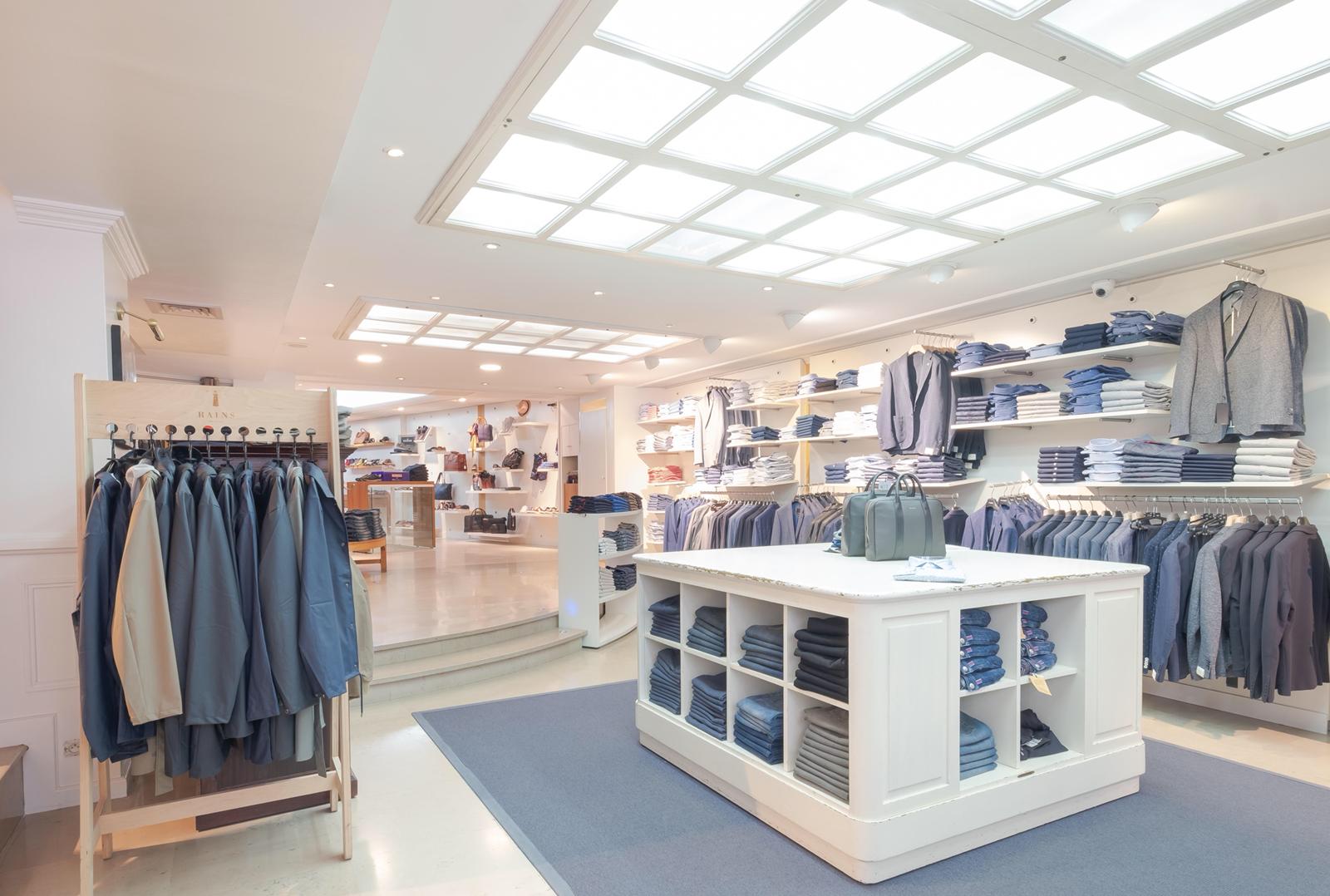 Éclairage d'intérieur de magasin