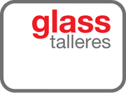 Un logotipo rojo y blanco para talleres de vidrio sobre un fondo blanco.