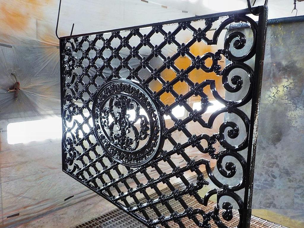 Peinture grille