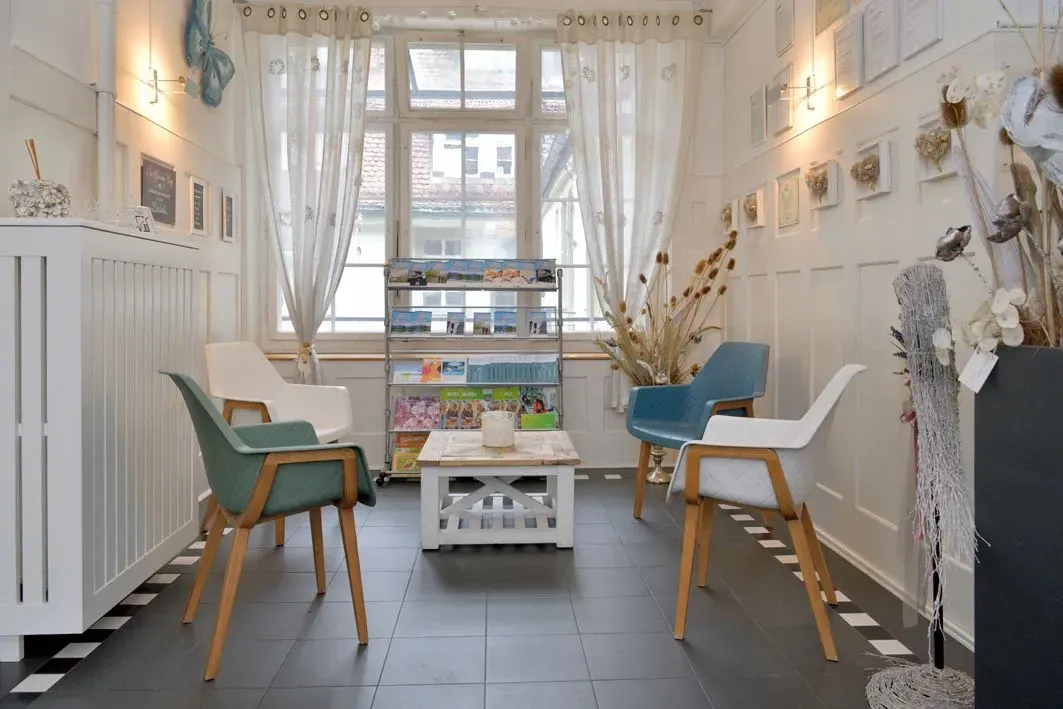  Praxis Dr. med. Leiva