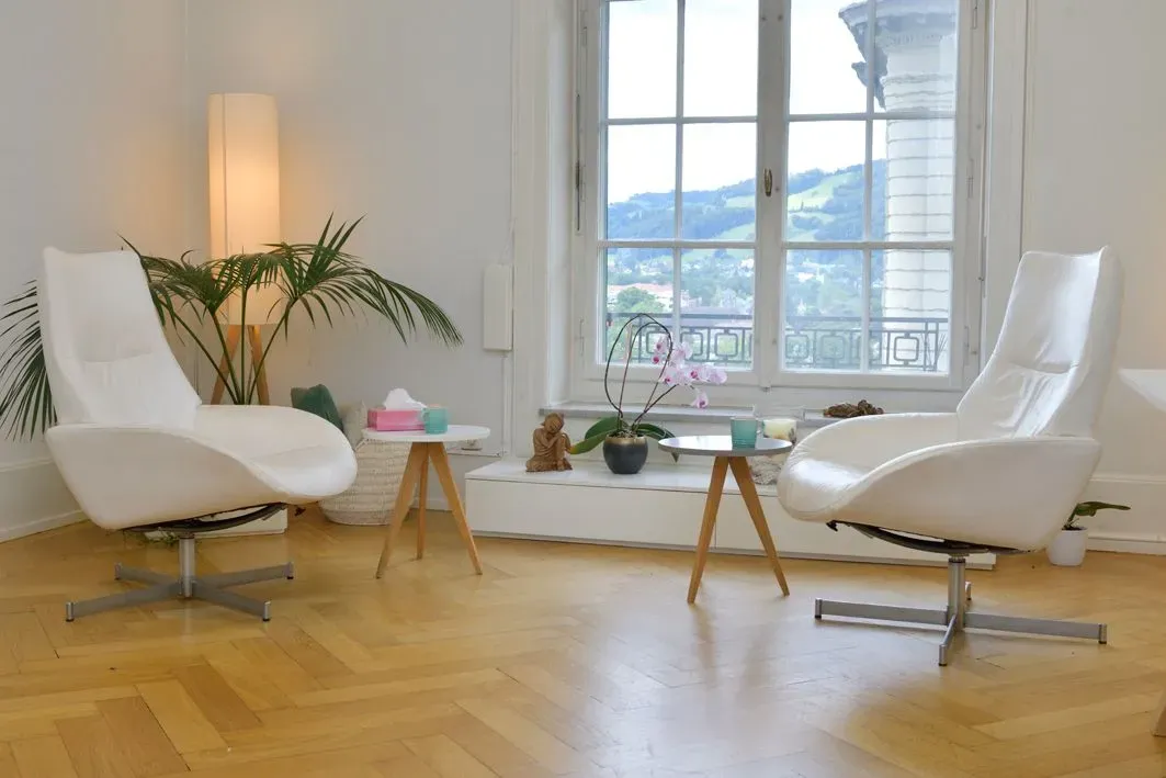  Praxis Dr. med. Leiva