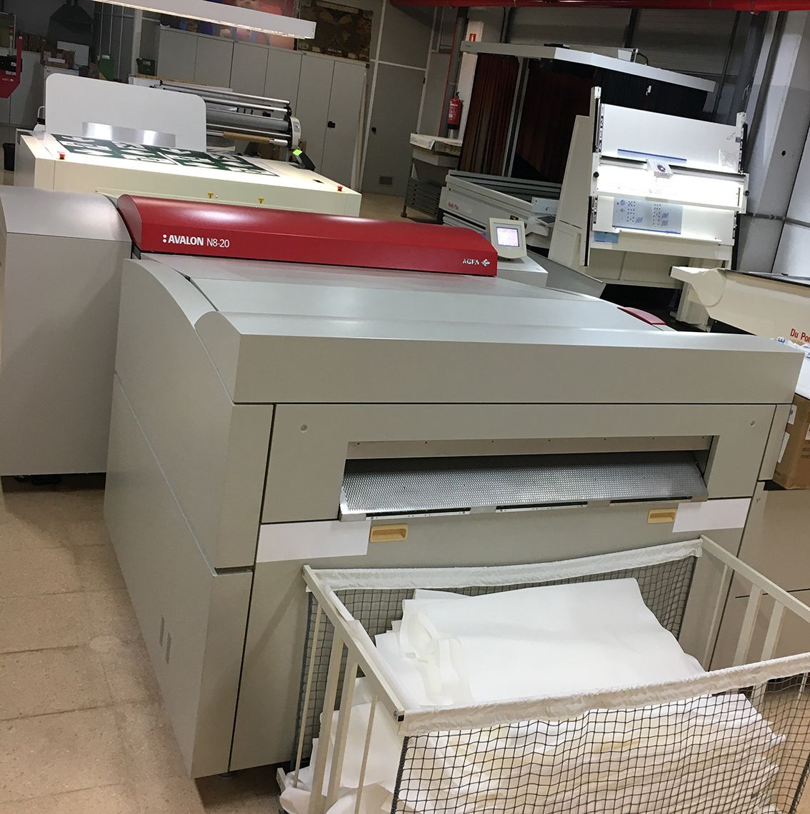 Una máquina grande con la palabra imax escrita en ella