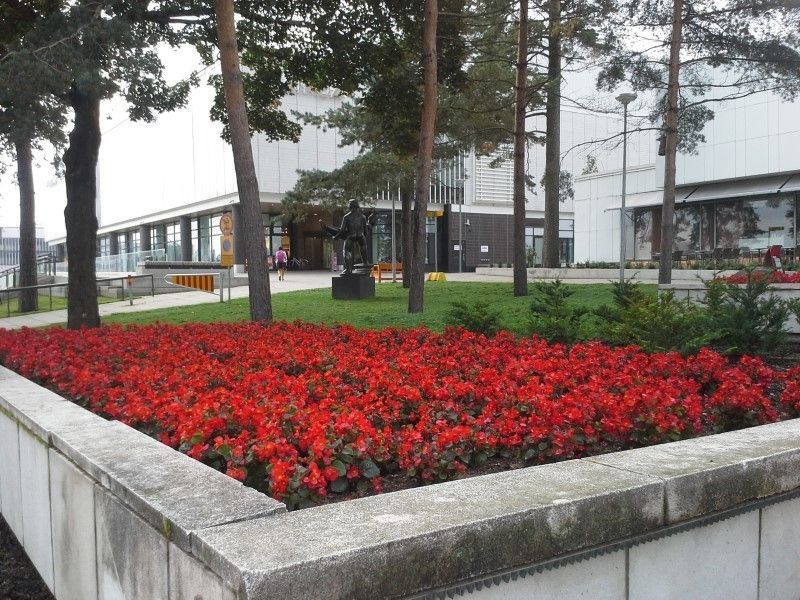 Uudenmaan pihapojat Oy