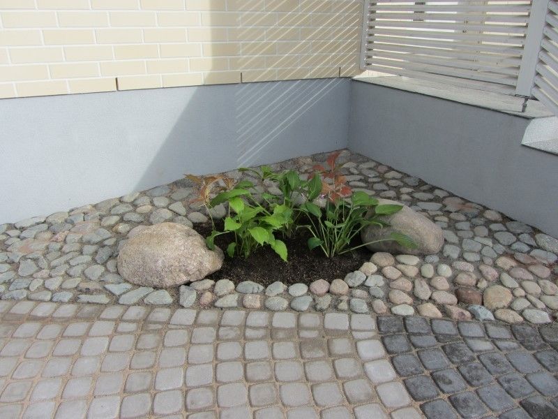 Uudenmaan pihapojat Oy