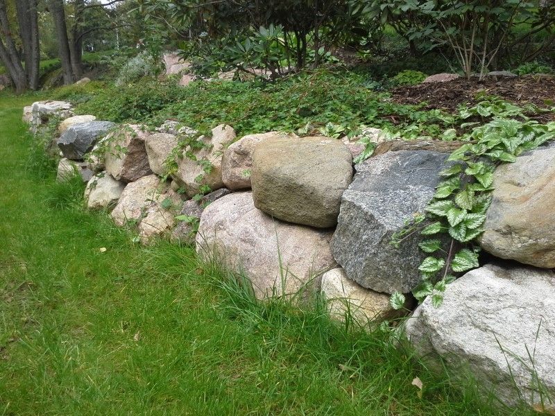 Uudenmaan pihapojat Oy