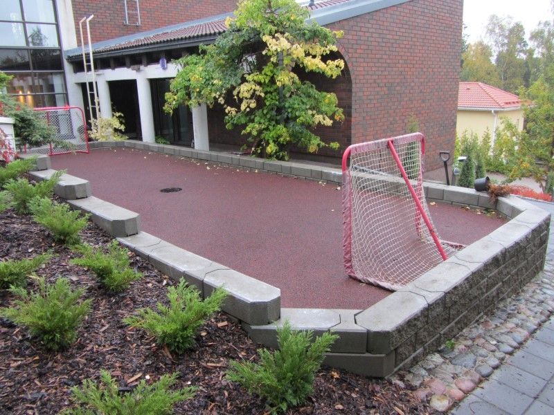 Uudenmaan pihapojat Oy