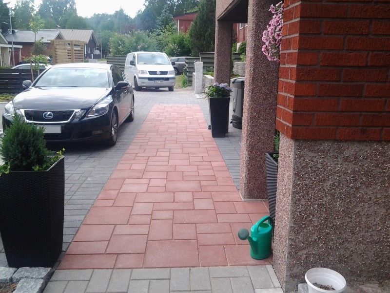 Uudenmaan pihapojat Oy