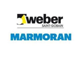 Weber Saint-Gobain-Logo mit dem Schriftzug „MARMORAN“ in Blau darunter.