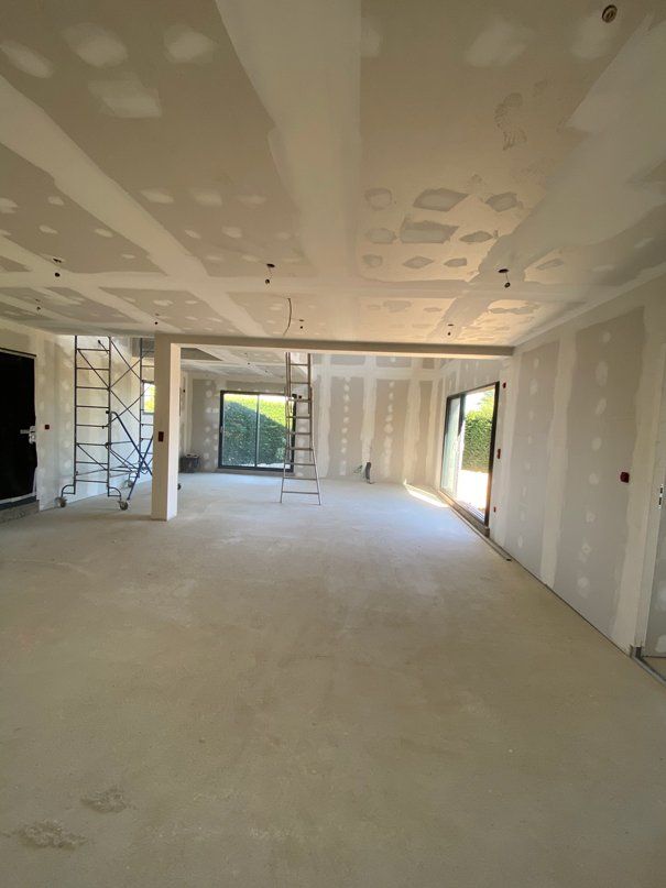 Grande pièce avant application de la peinture