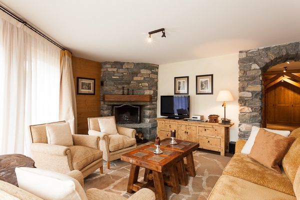 P. COUPY SA Architecture