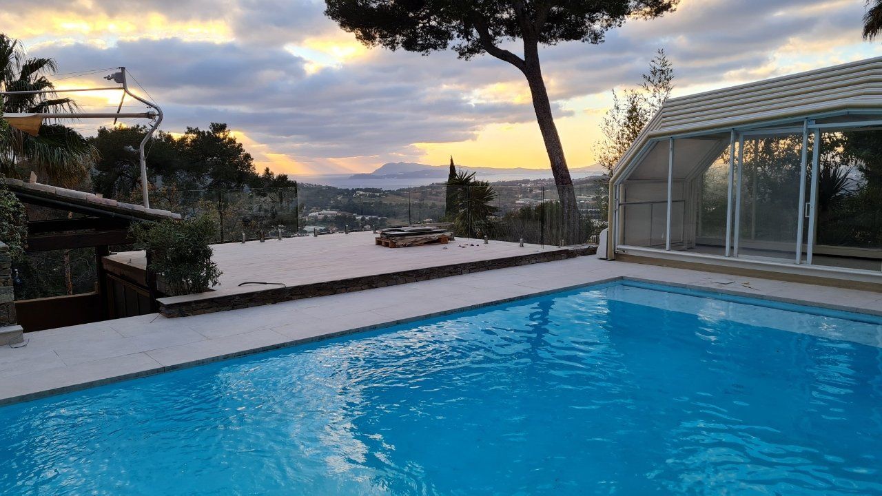 Garde-corps terrasse piscine