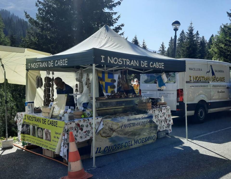 banco macelleria a una fiera - Furger I Nostran de Cabie