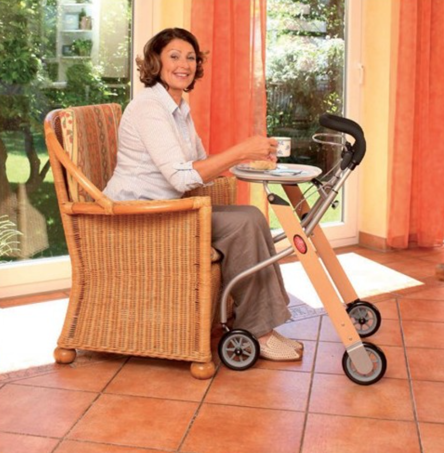 Photo plateau roulant médical 