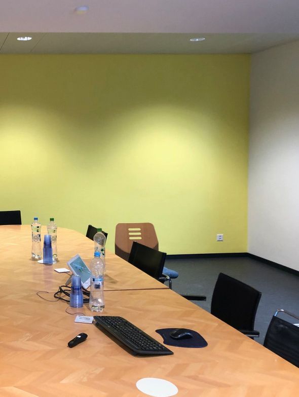 REY Eric GmbH Dornach - Tapezierarbeiten