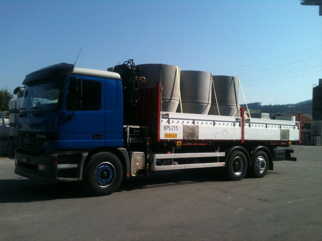 Straubhaar Transporte GmbH - Uetendorf