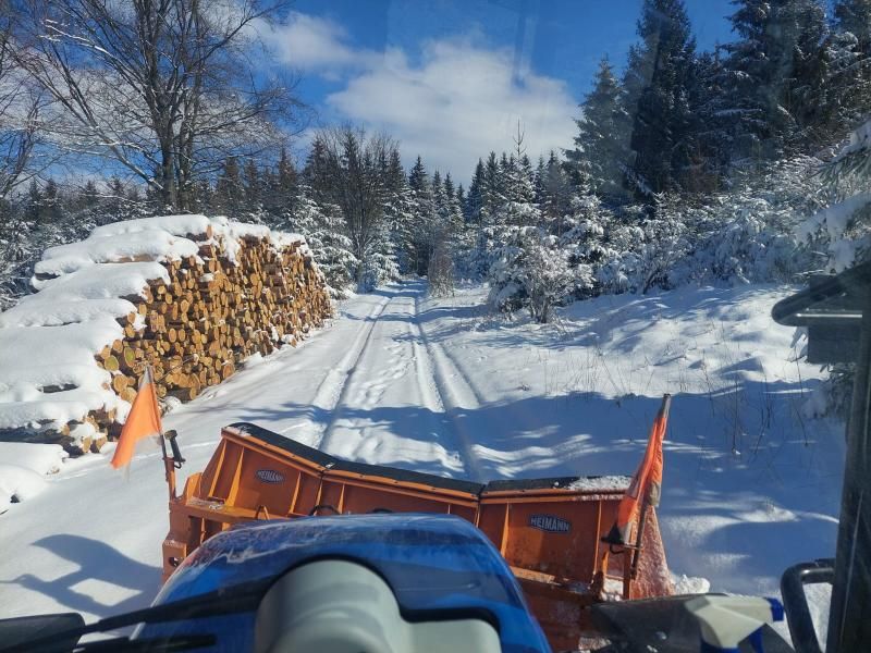 Fahrzeug für Winterdienst von Reiko Heidenreich