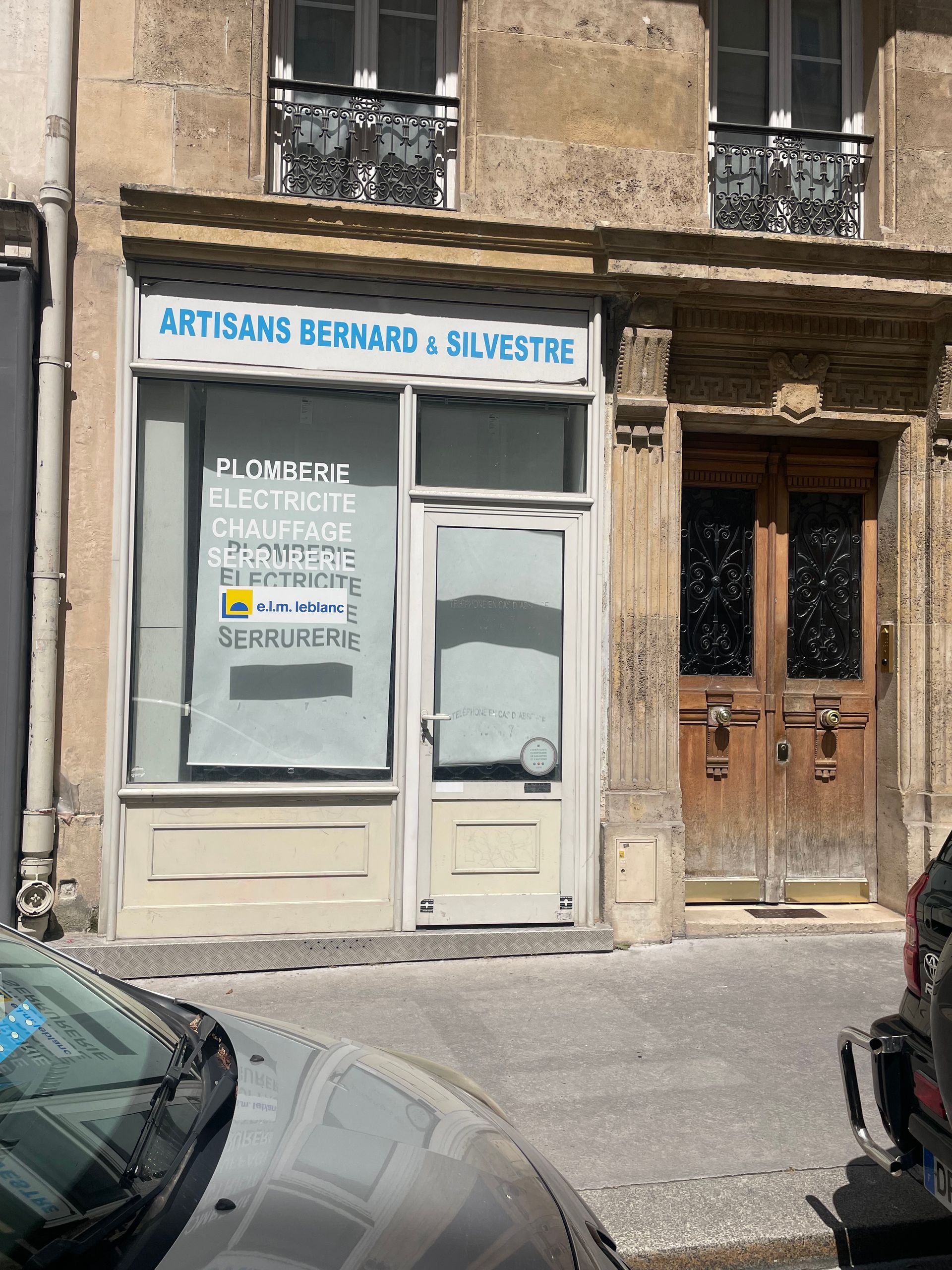 Entreprise de plomberie à Paris 11 au 7 rue Rochebrune -Artisans Bernard et Sylvestre