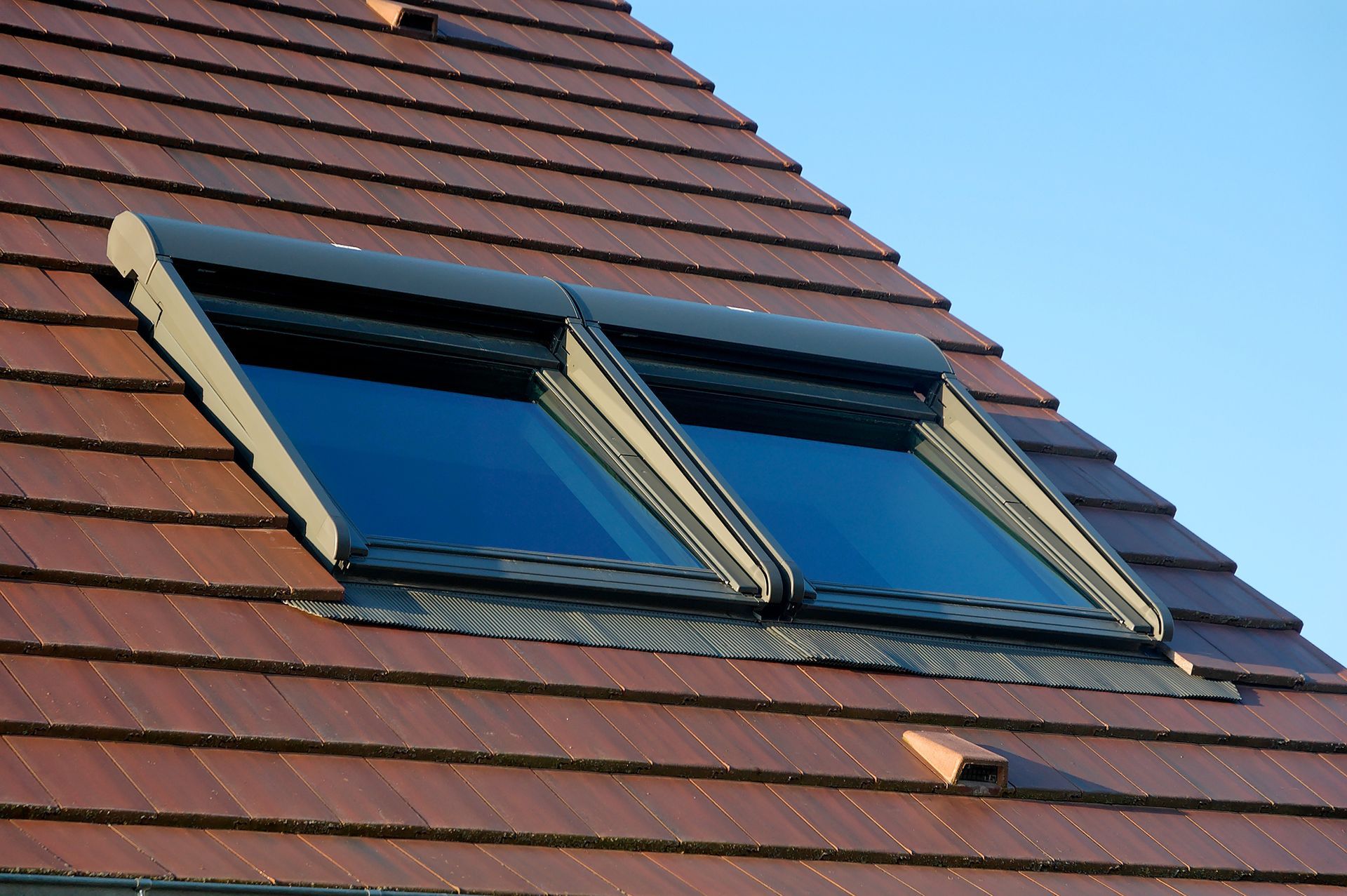 Volets solaires pour des velux