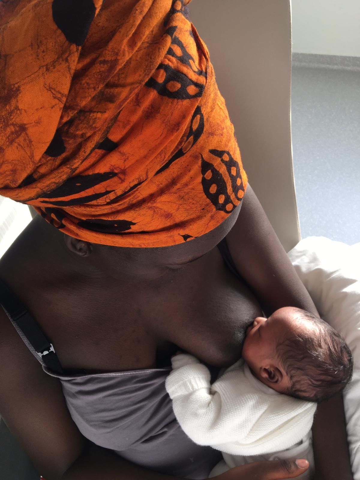 Allaitement mère enfant