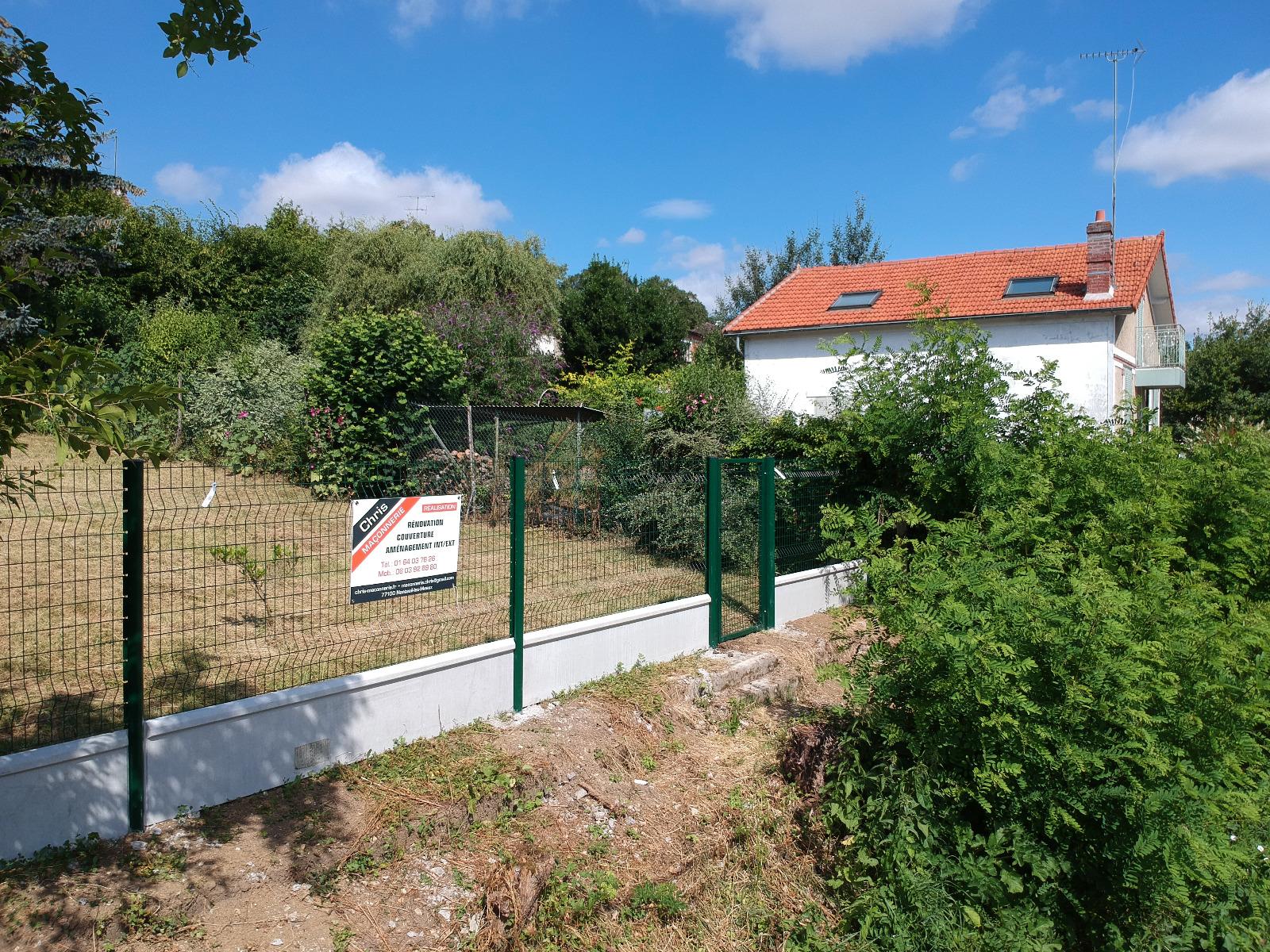 Pose de muret et grillage