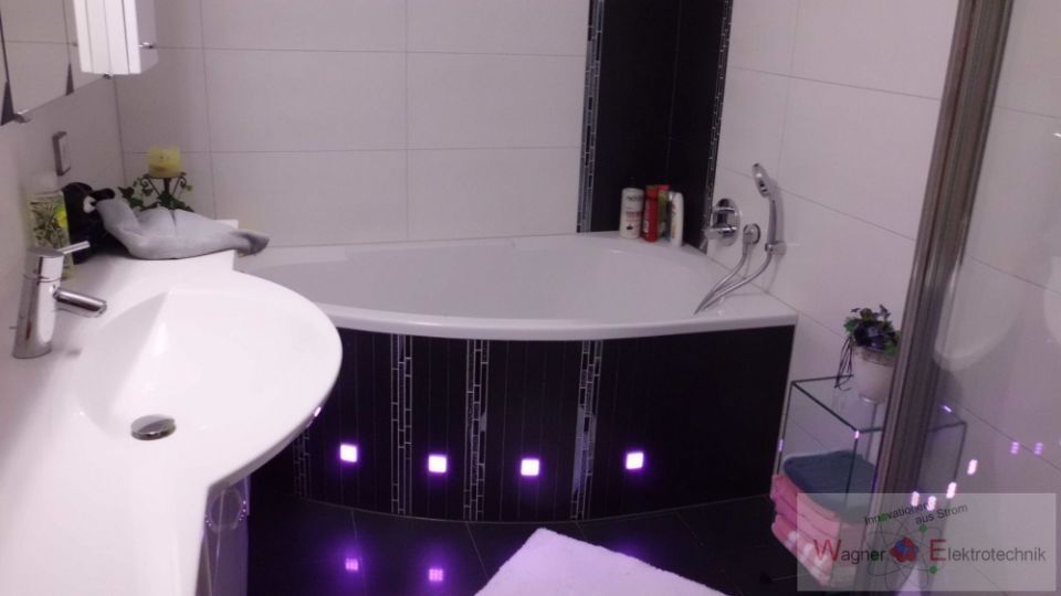 Beleuchtung von Tobias Wagner Elektrotechnik in einem Badezimmer