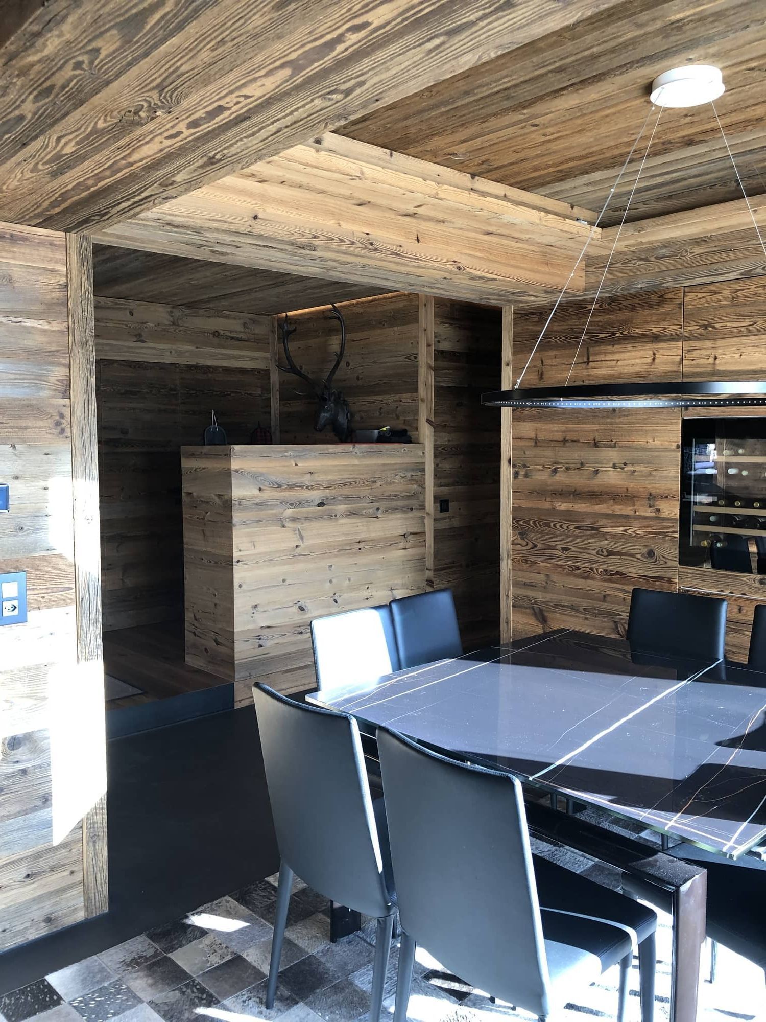 Nogueira Sàrl - armoire sur mesure