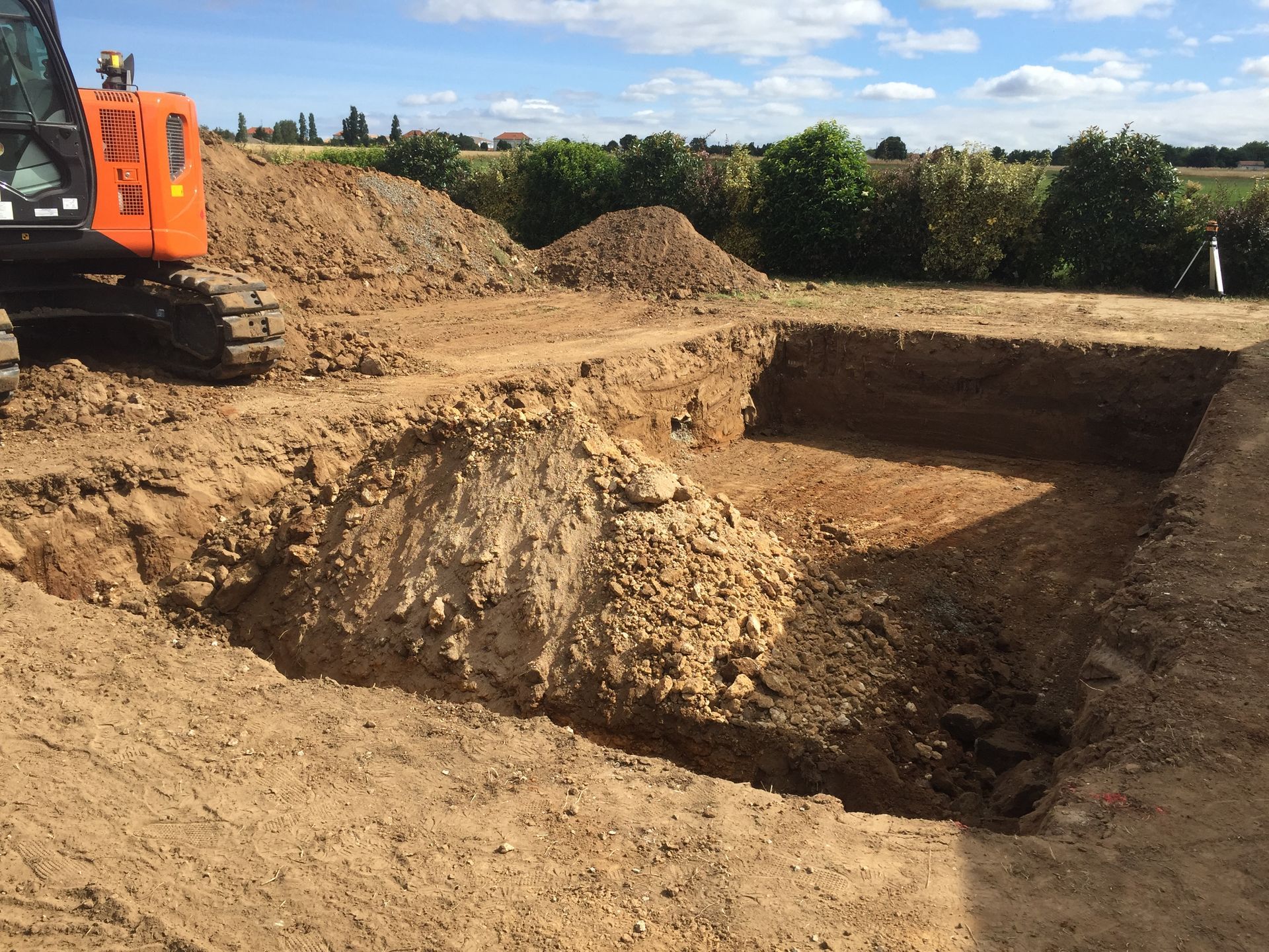 Une piscine créée par l'entreprise de terrassement