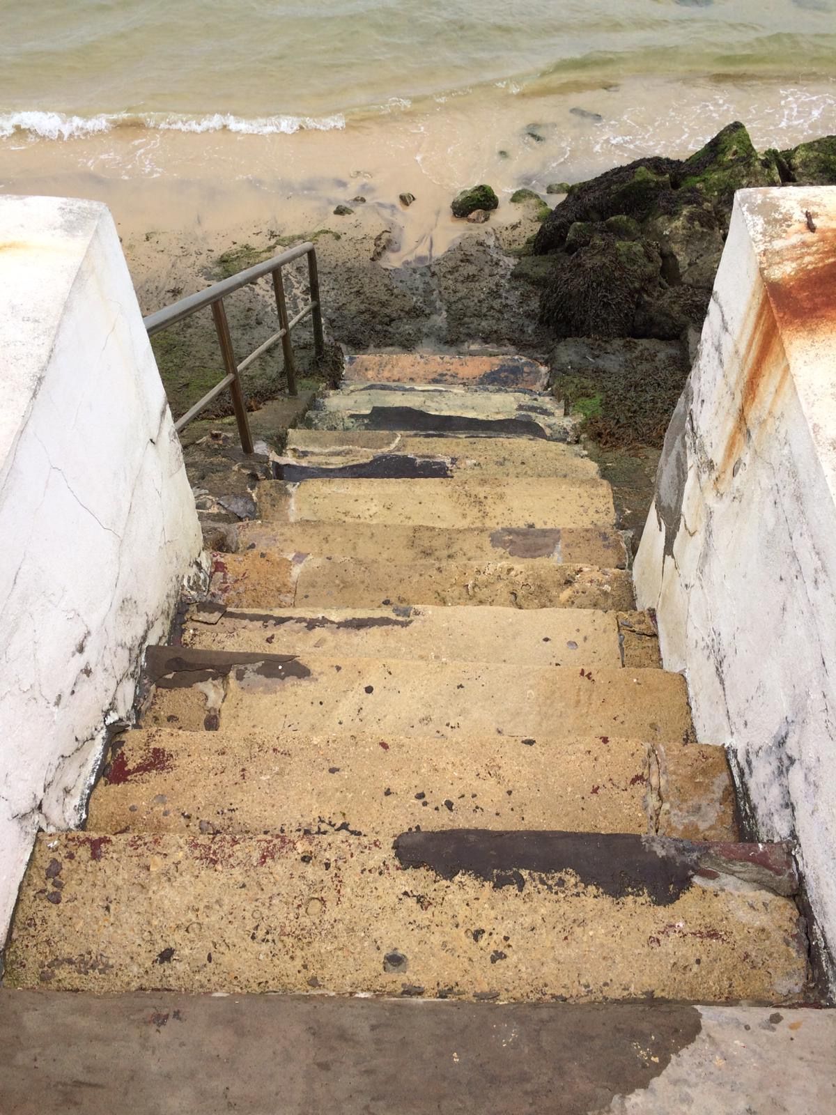 Escalier après nettoyage haute pression