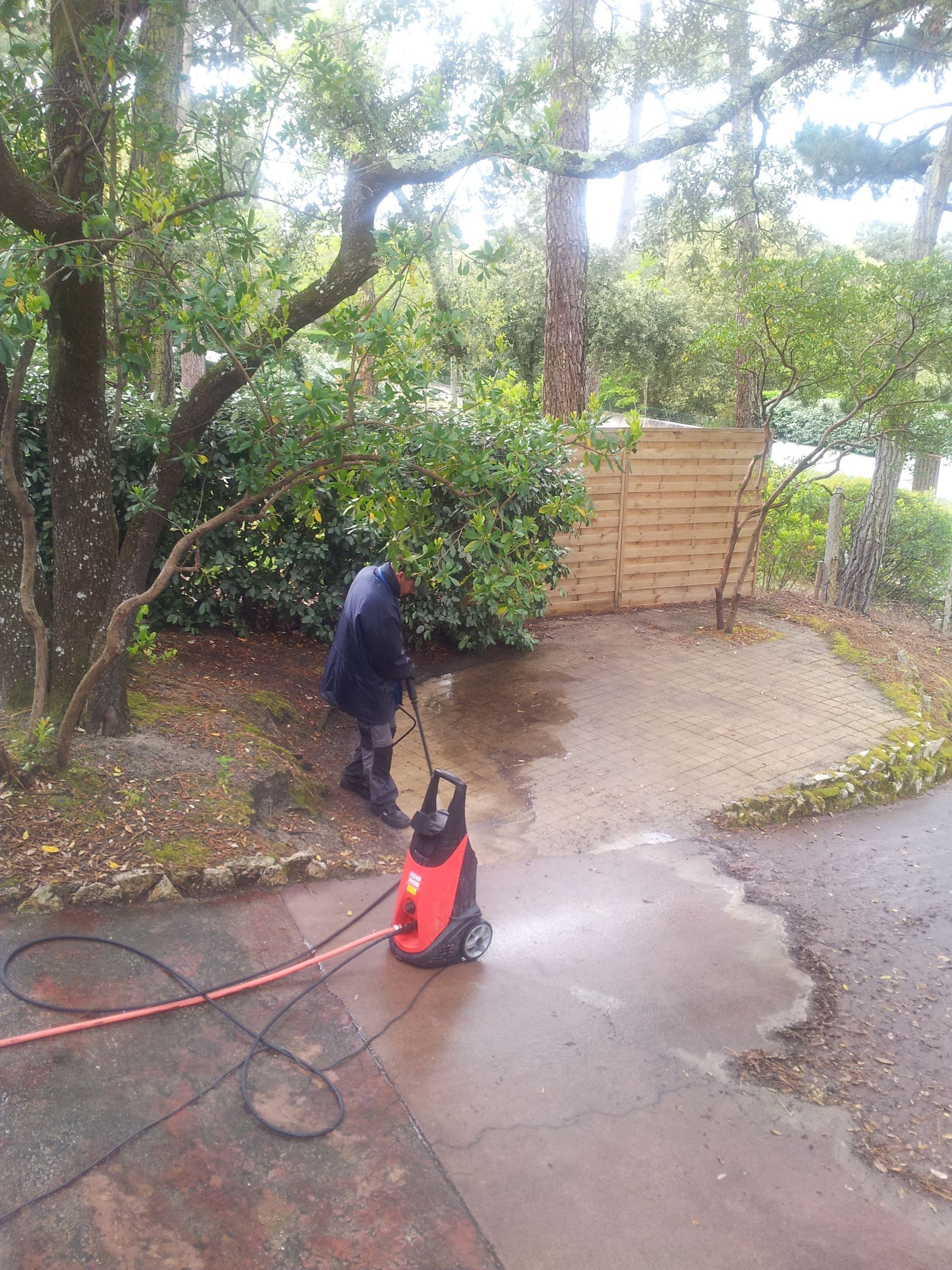 Nettoyage haute pression de terrasse