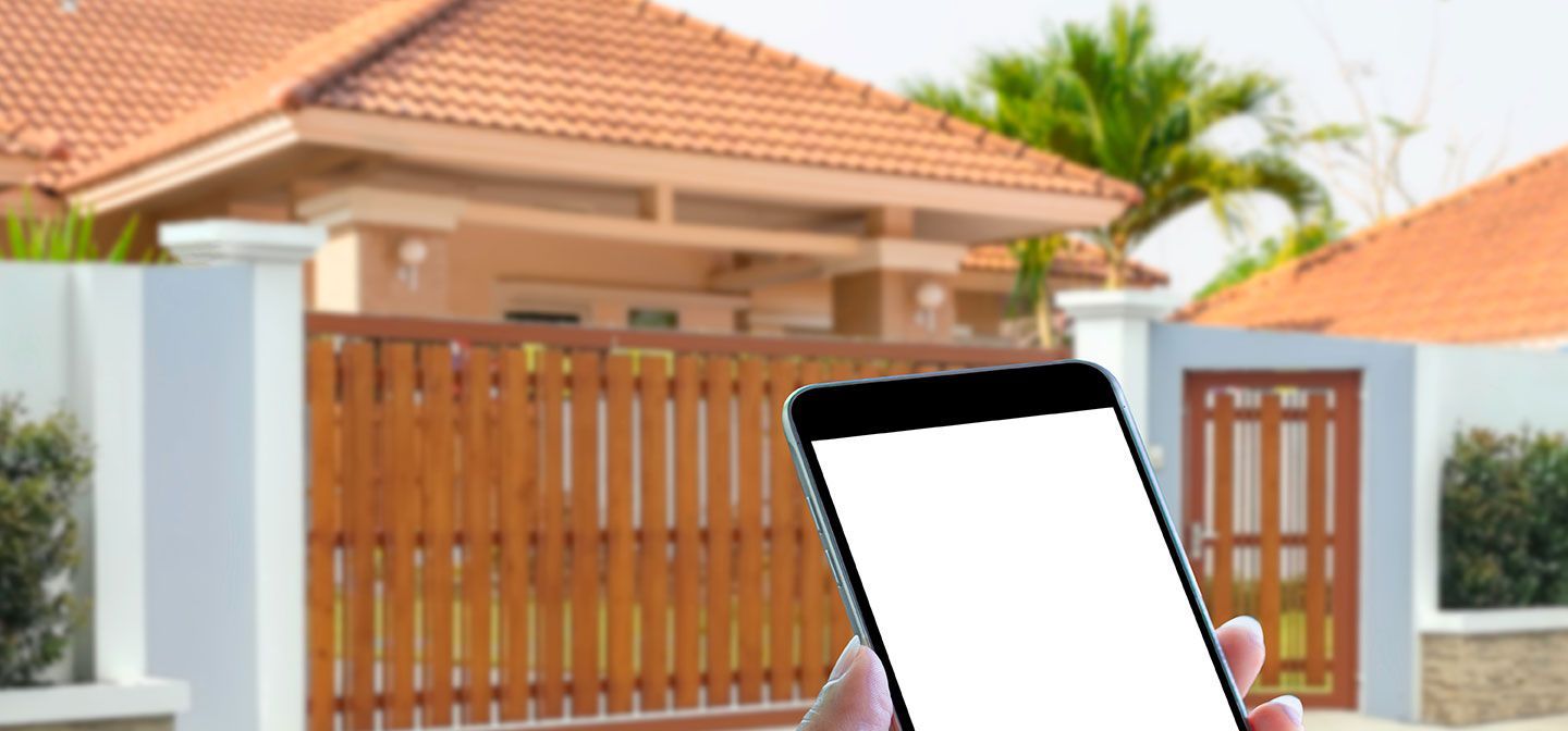 Téléphone utilisé pour ouvrir un portail