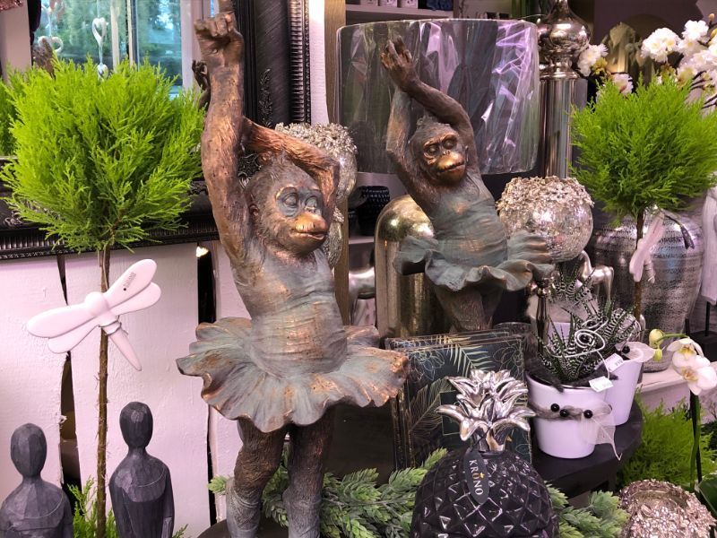 Oldtimer mit Blumenschmuck