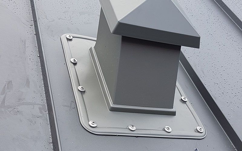 Christopher Bielicki Dachdecker - Leistungspunkt Spenglerarbeiten Bild 02