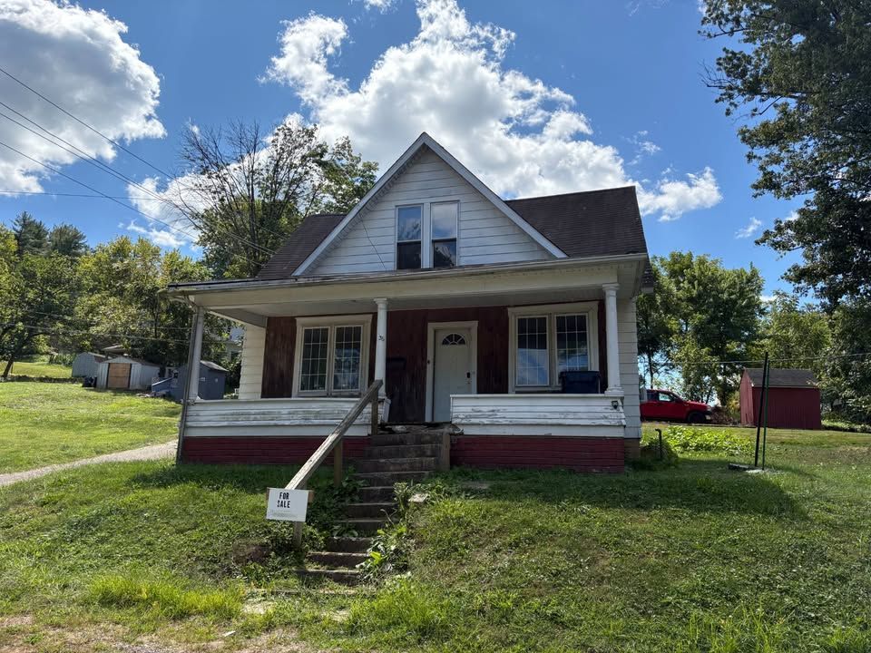 Single family long term rental home exterior